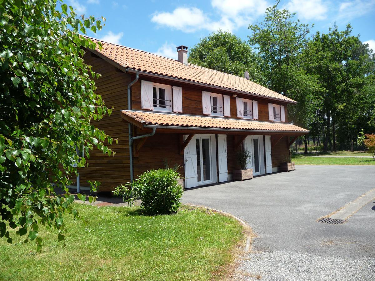 Bed and Breakfast La Grange Du Born Sainte-Eulalie-en-Born Exteriér fotografie